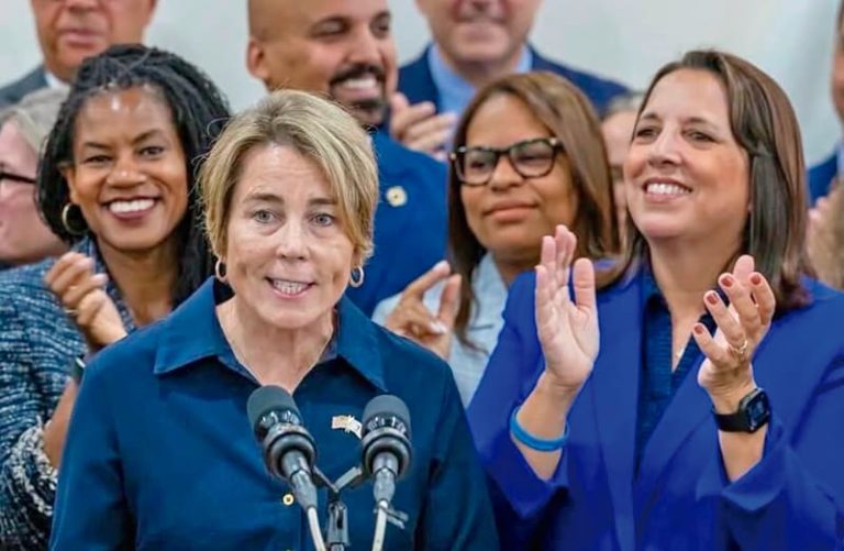 Ley Protect: Gobernadora Maura Healey y vicegobernadora Kim Dirscoll fijando su posición contra ICE.