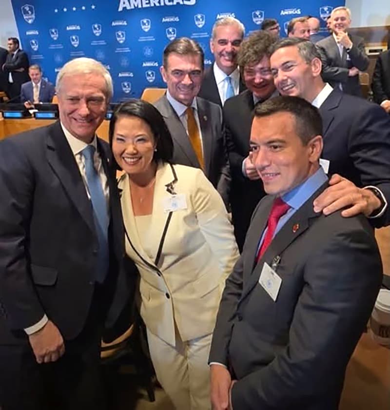 Presidenta Keiko Fujimoti con sus colegas latinoamericanos.