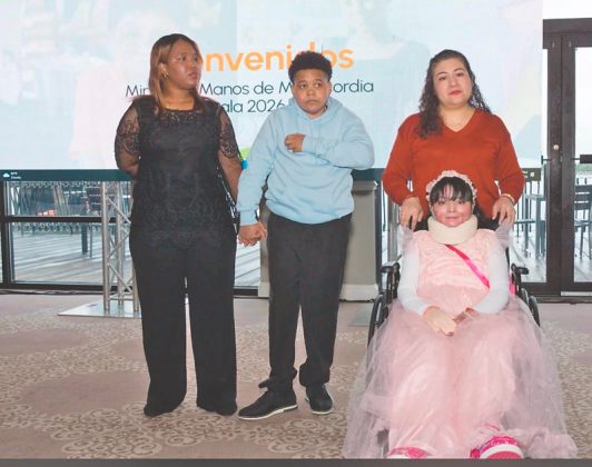 Ayudando a ni&ntilde;os con misericordia.