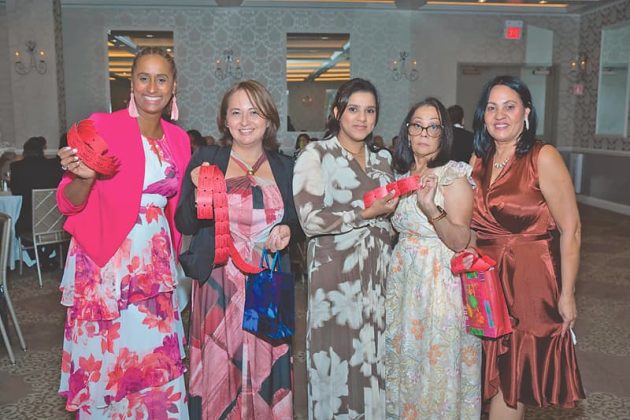 Gran participaci&oacute;n en la Cena de Gala de Manos de Misericordia.